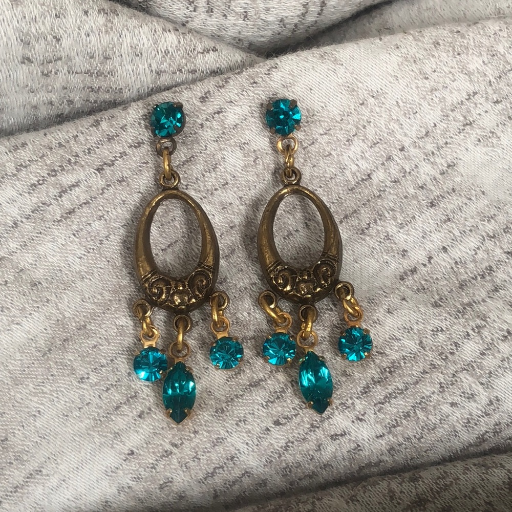 🌊✨ Turquoise & Gold-Tone Boho Dangle Earrings | Lightweight Statement Pair
